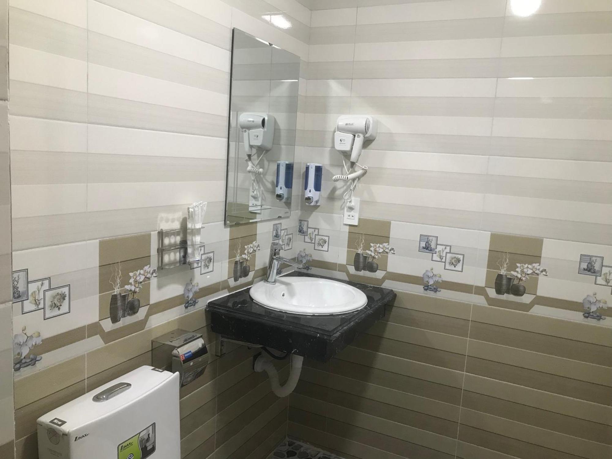Dong Khe Sau Sea Balcony Hotel מראה חיצוני תמונה